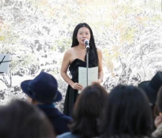 美農 김명화 화가, 동해! 영원을 잇다 개인전 서울 인사동서 개막… 수묵화와 아프리카 예술의 조화