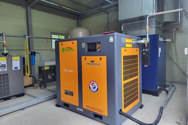 정부인증 100마력 고효율 콤프레샤 설치 모습 사진성원지티씨