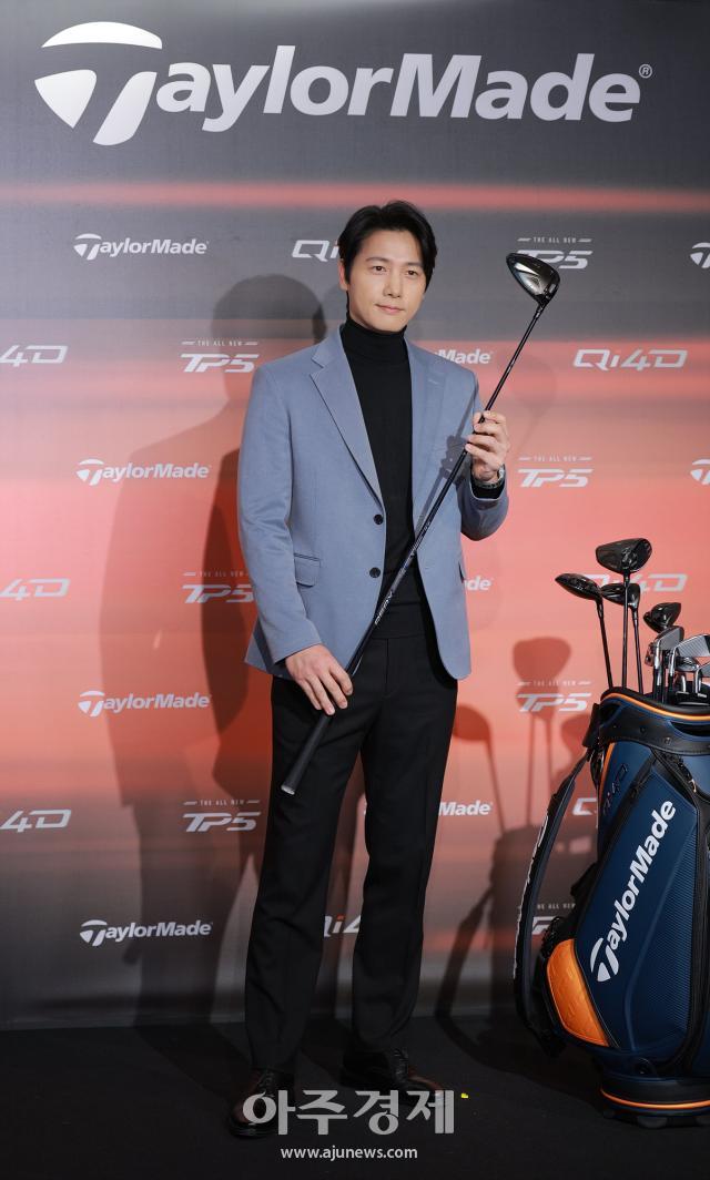 [포토] 이상우, 테일러메이드 언팩 포토콜 참석