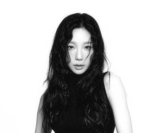 태연, SM과 재계약…오랜 시간 쌓아온 신뢰