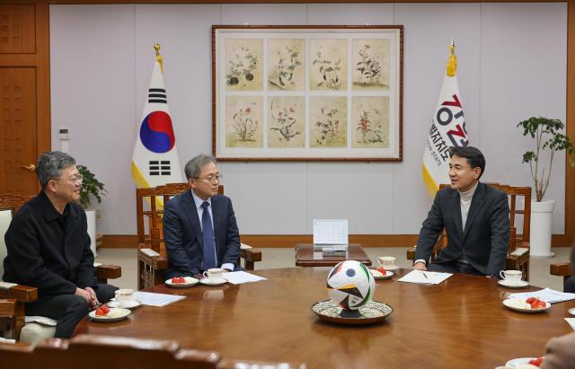 김진태 지사, 여야 국회의원과 협력해 지역 핵심 현안 풀어간다