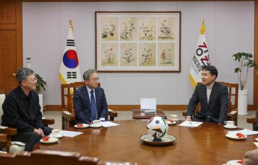 김진태 지사, 여야 국회의원과 협력해 지역 핵심 현안 풀어간다