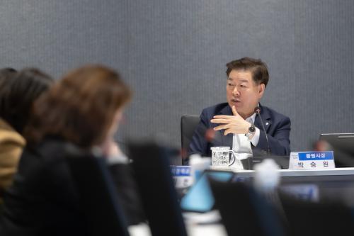 박승원 광명시장 주거취약계층 단편 지원 아닌 통합 정책으로 살필 것