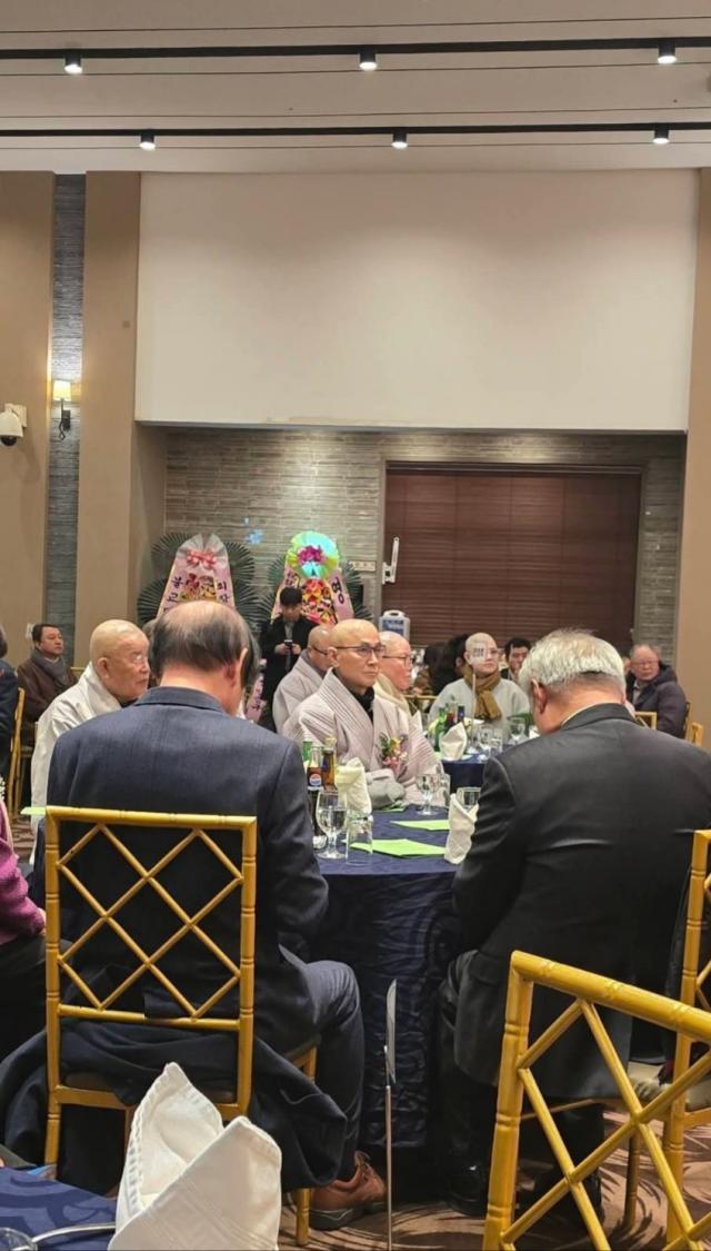 10일 오후 5시 30분 현진관광호텔에서 2026 동해시불교신도연합회 회장 이취임식이 성황리에 펼쳐졌다 사진이동원 기자