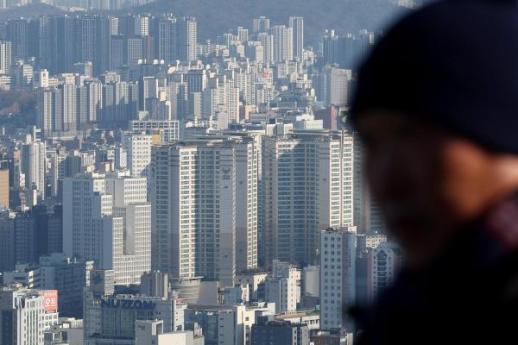 1800조 넘어선 서울 아파트 시총, 새해에도 신고가...전문가들 규제완화 시급