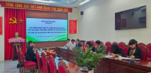 임실군, 올해 외국인 계절근로자 356명 유치…역대 최대