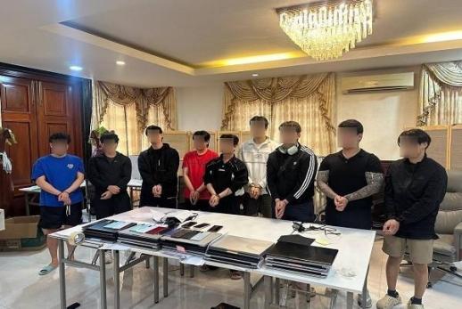 범정부TF, 캄보디아 스캠 조직원 26명 검거…靑 초국가 범죄 엄정 대응