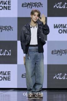 [포토] 포즈 취하는 알디원 씬롱