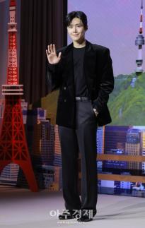 [포토] 포즈 취하는 김선호