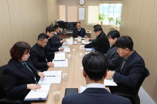 양양군, 2026년 군정 업무보고 개최…성장 엔진 재가동 위한 심도 있는 논의 펼쳤다 外