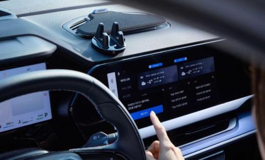 방미통위, 엑스(X) 그록에 청소년 보호 장치 마련 요청