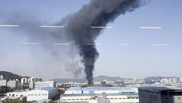 경남 창원 성주동 공장 화재 초진…53명 대피