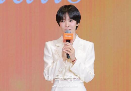 [포토] 송혜교, 돋보이는 숏컷
