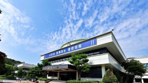 의왕시의회 김학기 의장, 대한민국지방의정봉사상 수상 