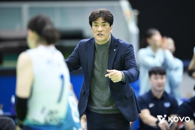 여자배구 대표팀 새 사령탑에 차상현 선임…코치에 이숙자