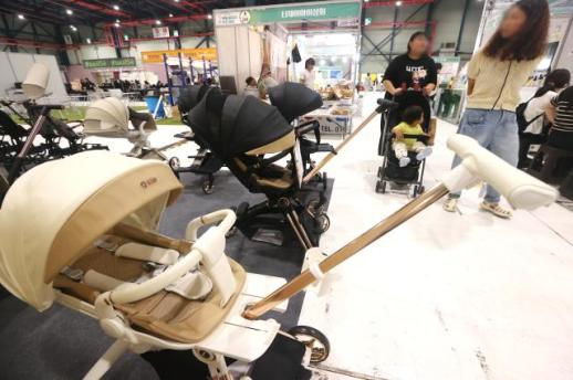 [전문] 금통위 통방문서 금리 인하 문구 완전히 삭제