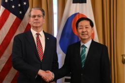 [아주사설 | 기본·원칙·상식] 미 재무의 원화 발언, 환율이 아니라 신뢰의 문제다