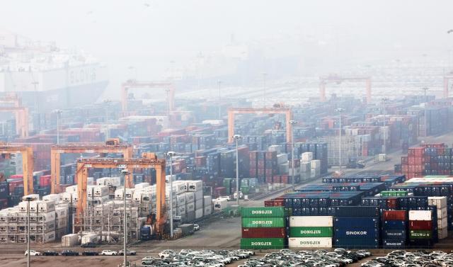 [상호관세 폭풍전야] 무효 판단 나와도 환급 여부 오리무중…유지 시 통상 압박 심화