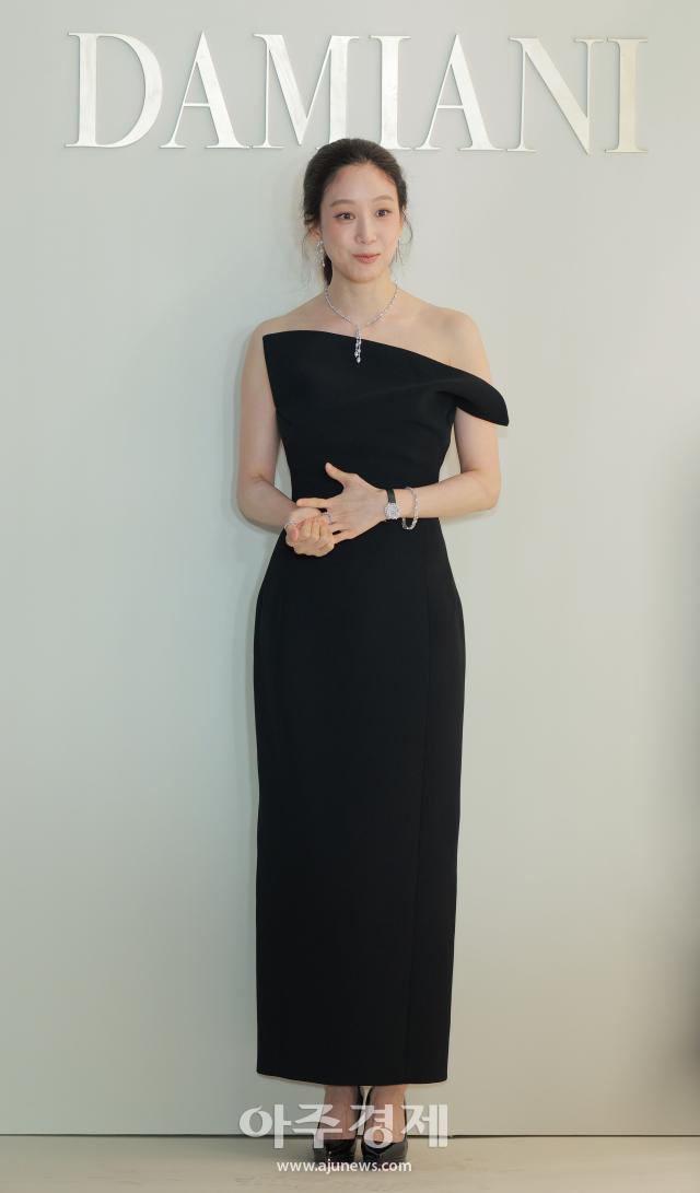 [포토] 정려원, 까사 다미아니 청담 오픈 기념 포토콜 참석