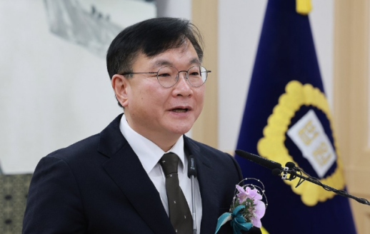 삼부토건 주가조작 공범 정창래, 첫 재판서 혐의 부인