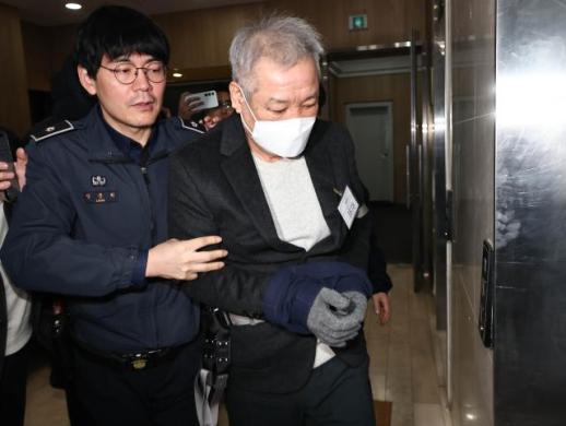 상설특검, 관봉권 띠지 관련 건진법서 전성배씨 참고인 조사