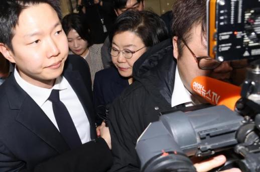 [포토] 국회서 인사청문회 대기하는 이혜훈 후보자