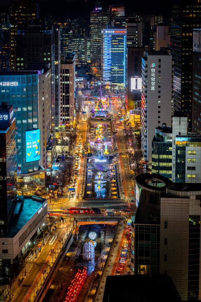  2025 서울빛초롱축제 행사장 전경 사진서울관광재단