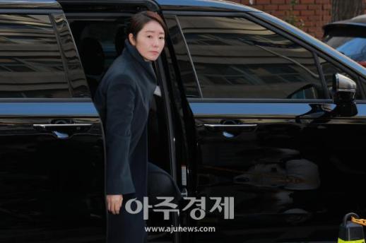 [포토] 공천헌금 1억 의혹 강선우 의원, 소환 조사 출석