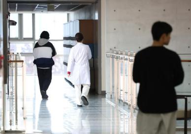 면허 취소 후 재교부 거부된 50대 의사 숨진 채 발견…의사회 면허취소법 개정해야