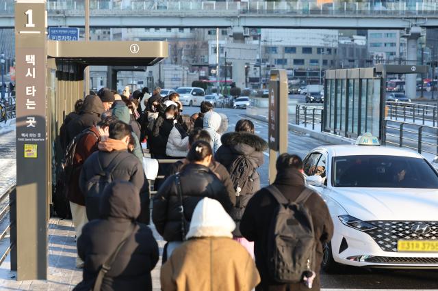 首尔市强化出租车收费监管 外国乘客乱收费投诉激增