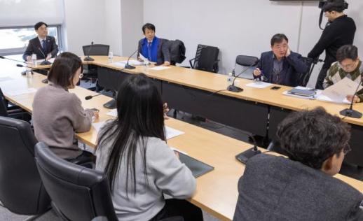 디지털자산법 결국 정부안 배제…여당, 독자법안 논의 착수