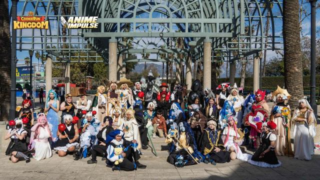 쿠키런 코스플레이 이벤트에 함께한 참가자들이 기념 사진을 찍고 있다 사진데브시스터즈