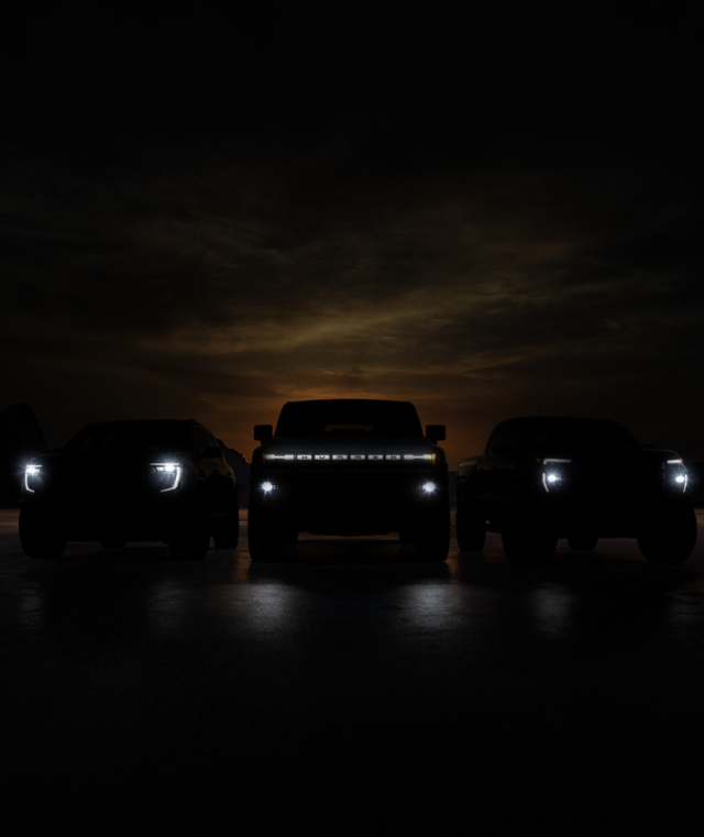 GMC 신형 모델 3종 티저 이미지