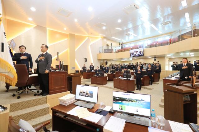 삼척시의회가 22일 제269회 임시회를 개회하고 있다 사진삼척시의회