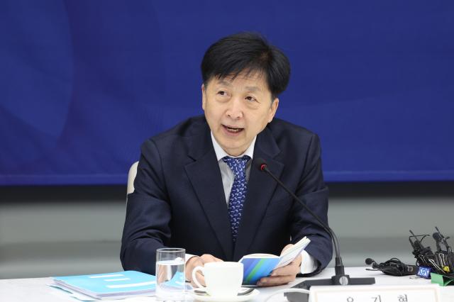 오기형 코스피5000특별위원회 위원장이 11일 서울 중구 대한상공회의소에서 열린 더불어민주당 코스피5000특위·경제형벌민사책임합리화TF-경제8단체 간담회에서 발언하고 있다 