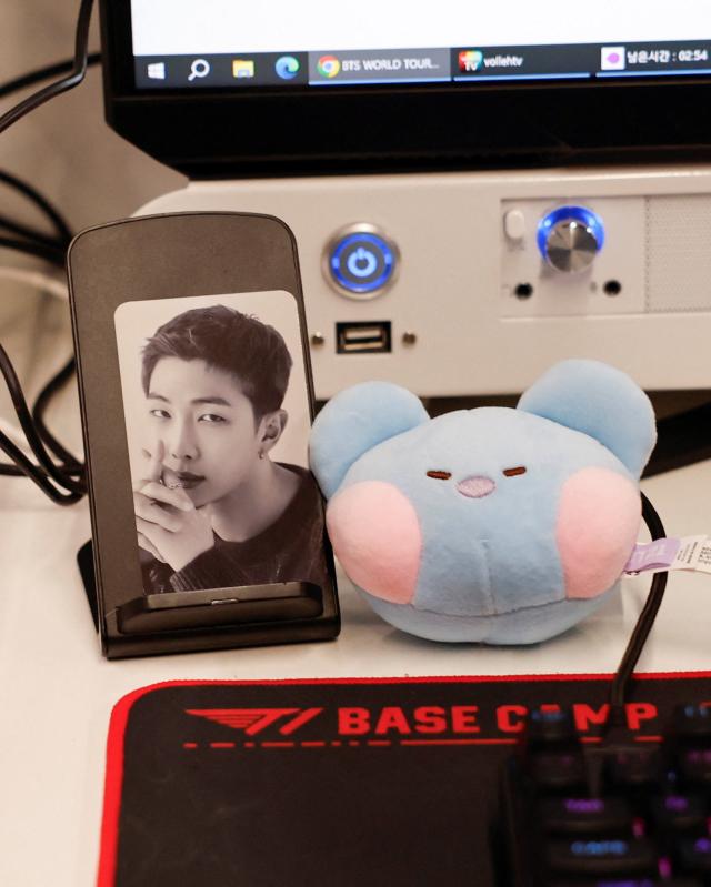 BTS stages comeback at Gwanghwamun on March 21