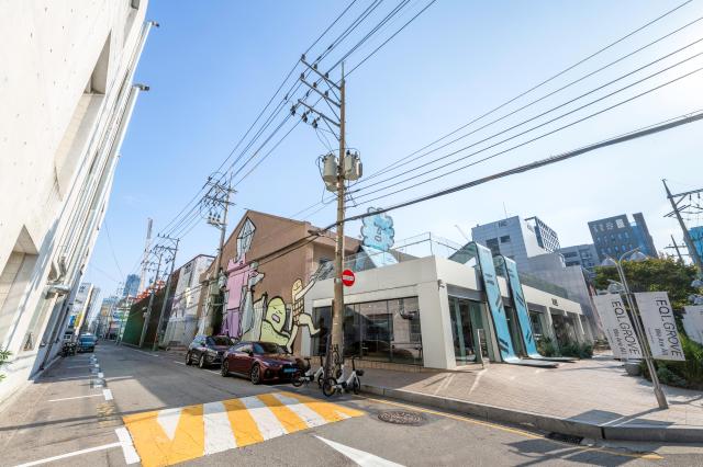 EQL Seongsu Grove located in Seoul’s Seongsu district Courtesy of SFactory