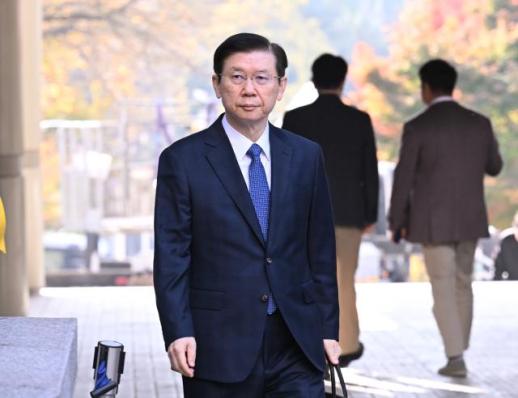 尹 체포방해 혐의 박종준...정당한 경호 조치, 고의성 없어