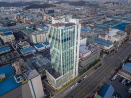 정재헌 SKT CEO AI 패권 경쟁, 미·소 군비 경쟁 같아…범국가적 AX 협업 필요