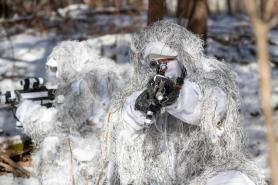 ROK army special forces conduct winter survival training