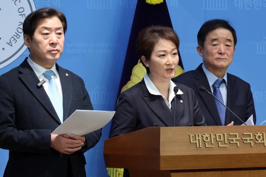 與 최고위원, 정청래 합당 추진 사과 요구…독단 끝나야