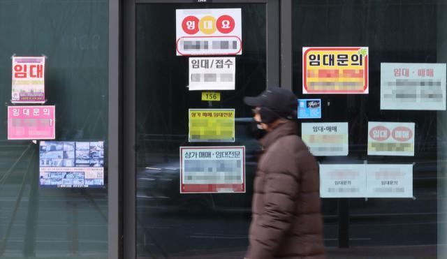 Mom-and-pop businesses suffer brunt of economic slowdown