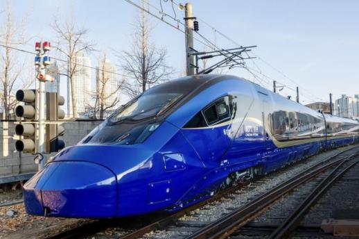 현대로템, 철도차량 넘어 운영·관리 솔루션 노린다…AI 열차가 분기점