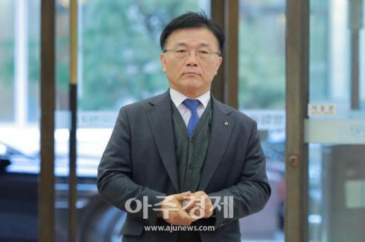 [포토] ​​​​​​​박상진 산업은행 회장, 은행연합회 정기 이사회 참석