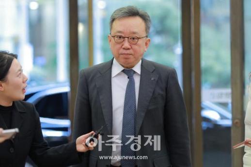 [포토] ​​​​​​​정상혁 신한은행장, 은행연합회 정기 이사회 참석