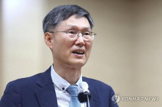 문형배 전 헌재소장 민주당 사법개혁안 성공 못해 쓴소리