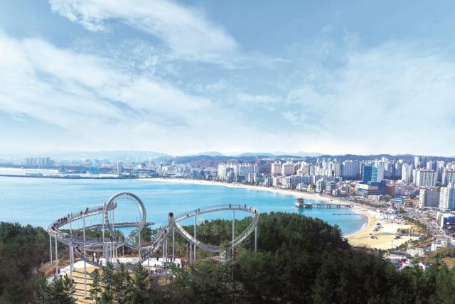 포항 영일대 해수욕장과 스페이스워크 전경 사진포항시