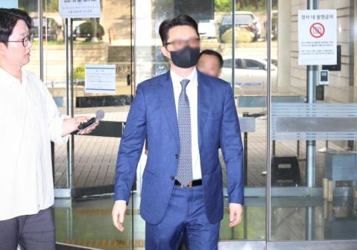 통일교 청탁 윤영호 1심 징역 1년2개월...김건희·권성동 금품제공