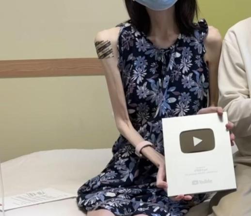 유튜버 유병장수걸, 신장암 투병 끝 사망…누리꾼 그곳에선 행복하길