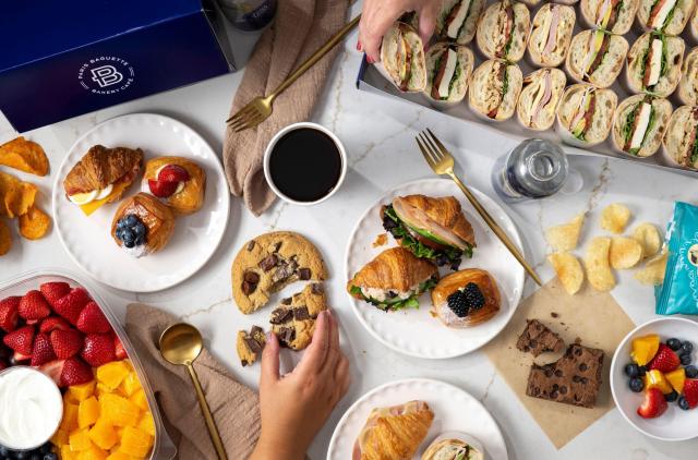 파리바게뜨 미국 케이터링 서비스 메뉴들 사진상미당홀딩스